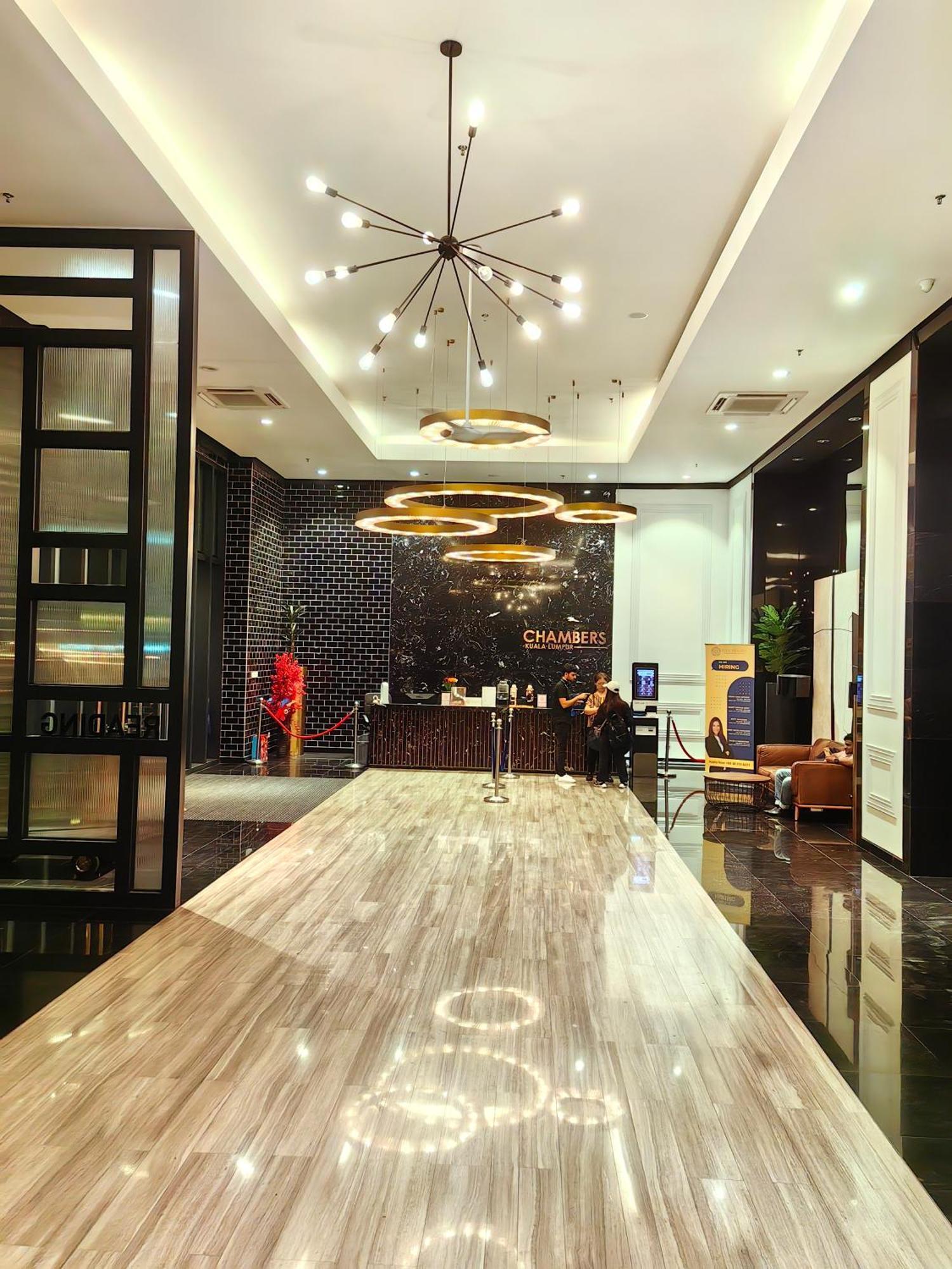 Chambers Residence Klcc By Purple Orchid Kuala Lumpur Exterior foto